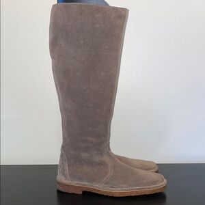 Boden Tall Light Brown Suede Riding Boots. Inside Zippers.  Rubber Sole. Size 7